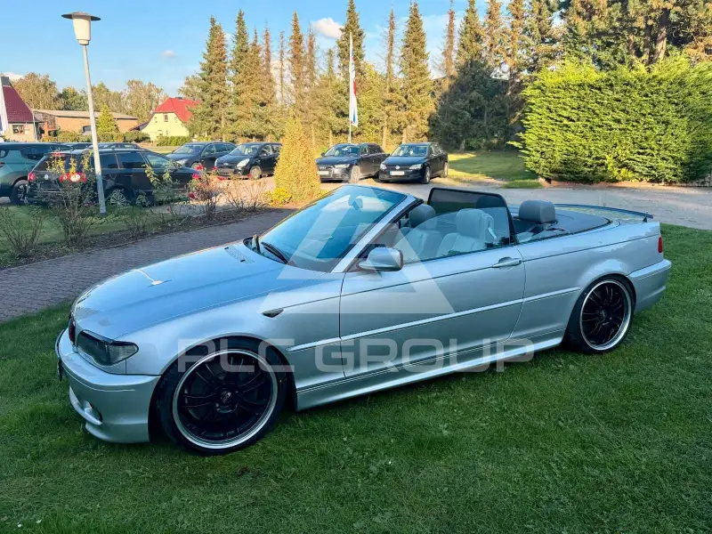 2003 BMW 330