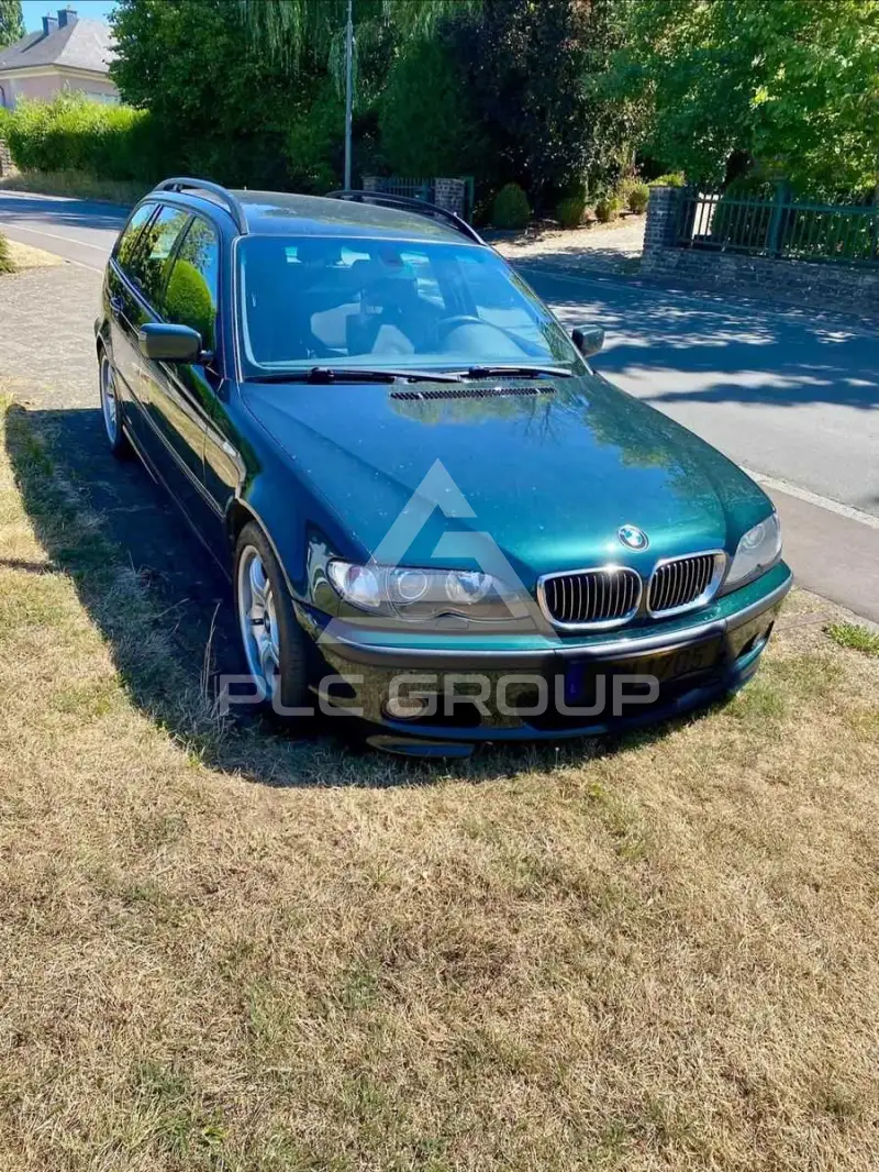 2003 BMW 330