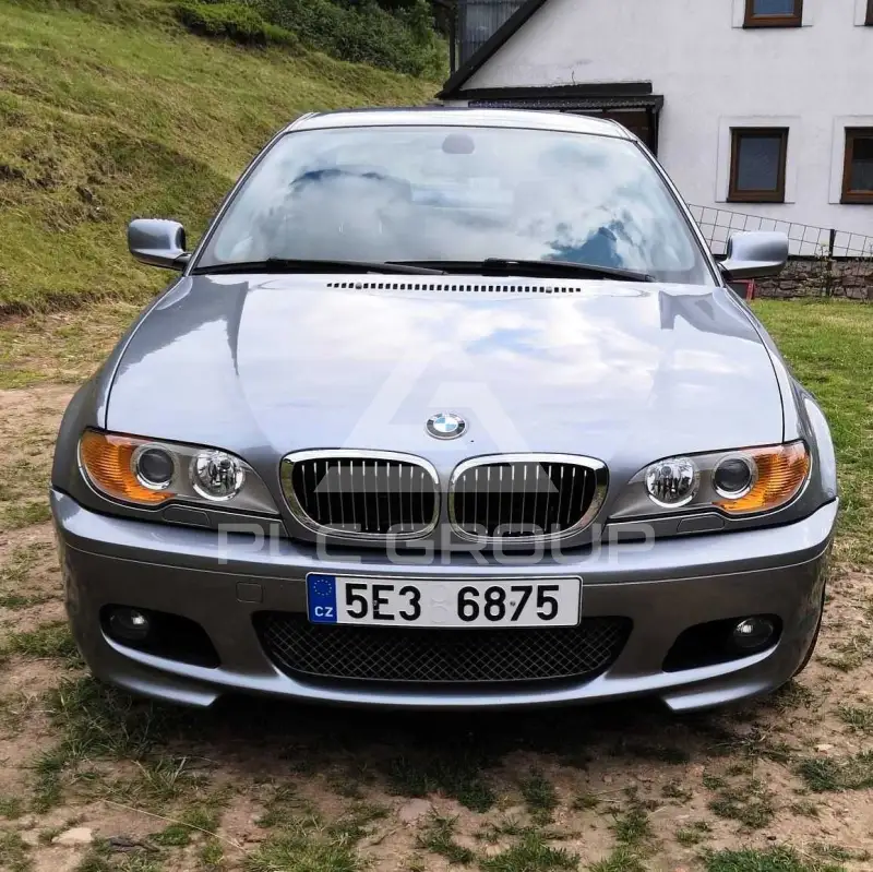 2003 BMW 330