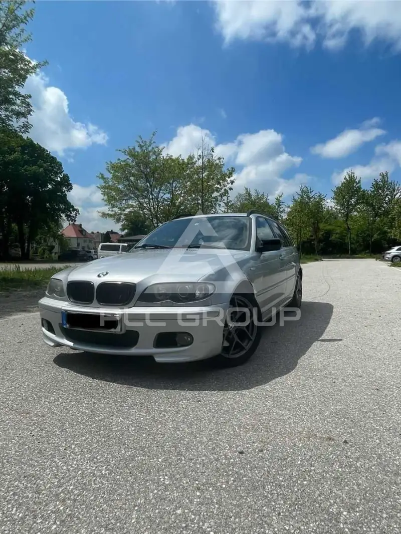2003 BMW 330