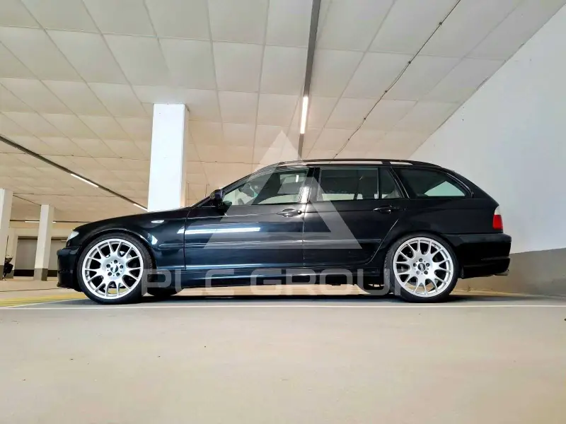 2003 BMW 330
