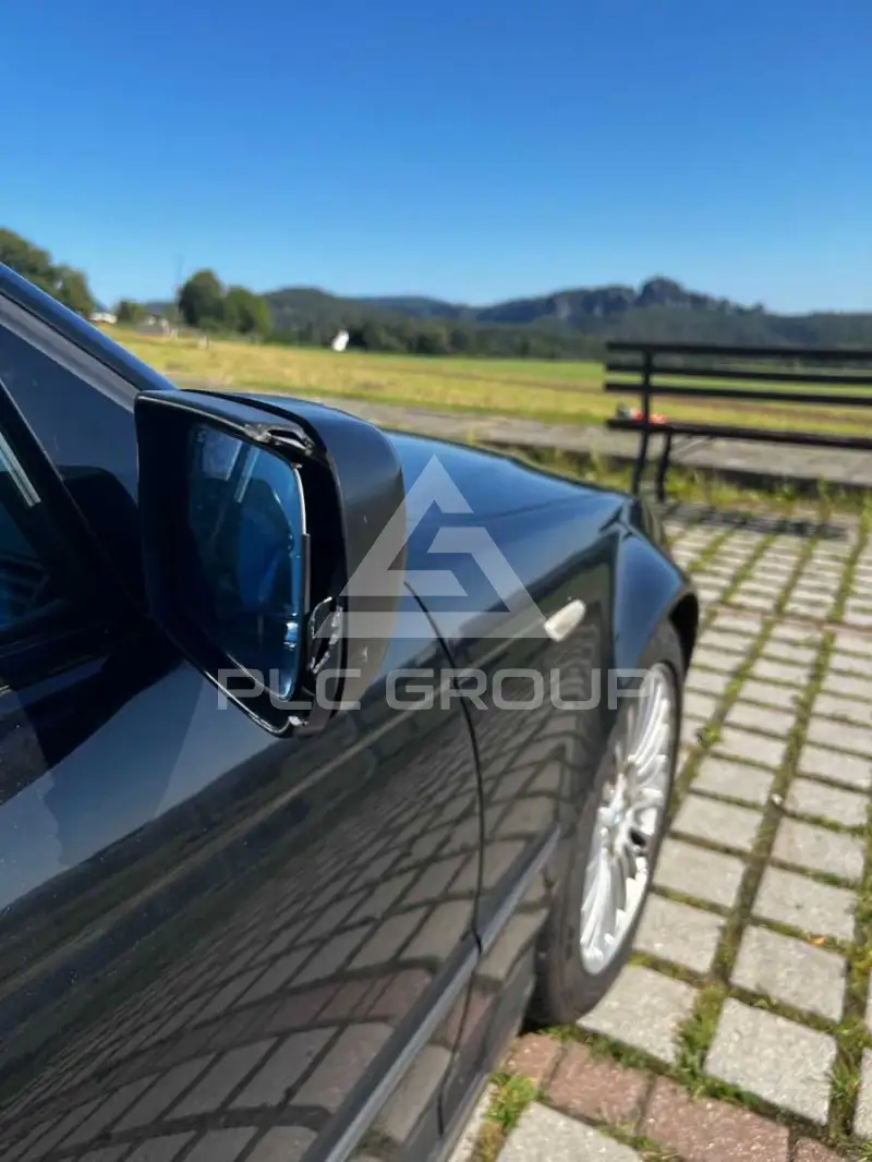 2003 BMW 330