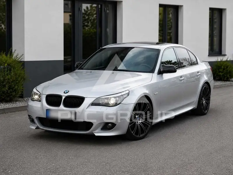 2003 BMW 520
