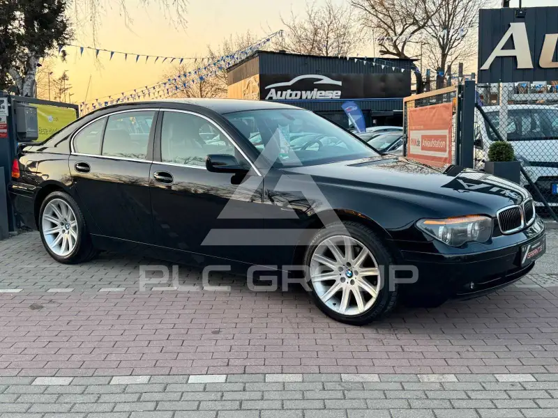 2003 BMW 735