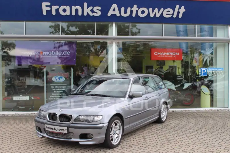 2003 BMW 318