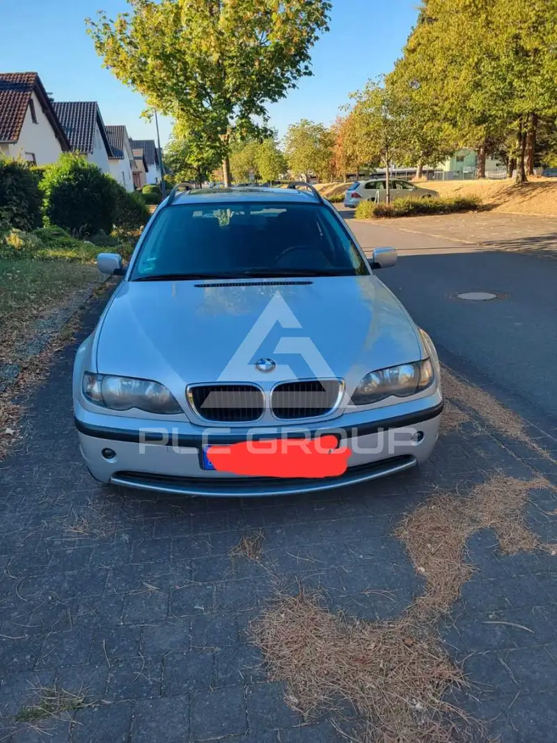 2003 BMW 318
