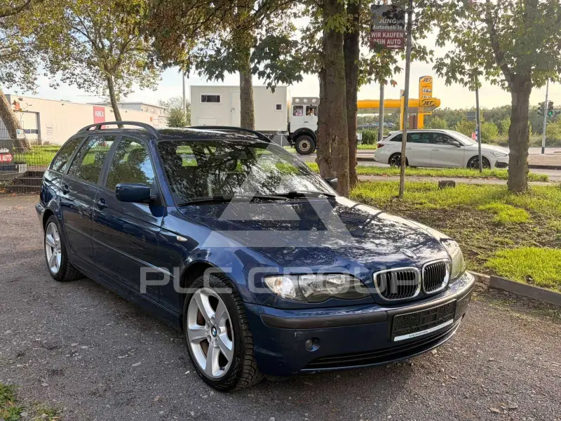 2003 BMW 318