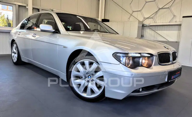 2003 BMW 745