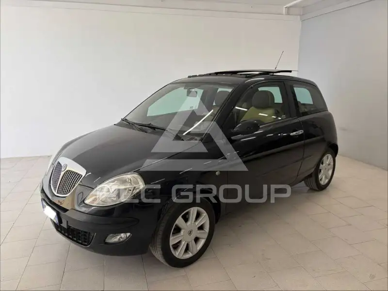 2003 Lancia YPSILON