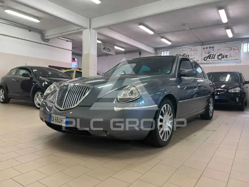 2003 Lancia Thesis