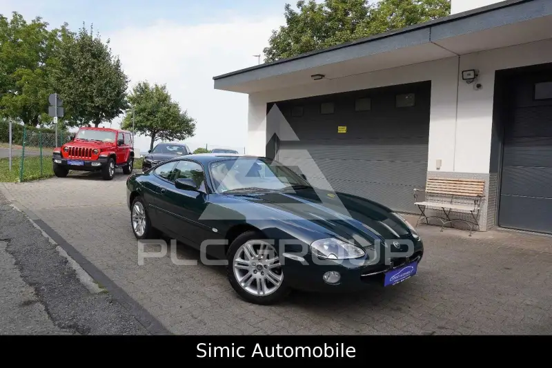 2003 Jaguar XK8