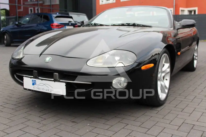 2003 Jaguar XK8