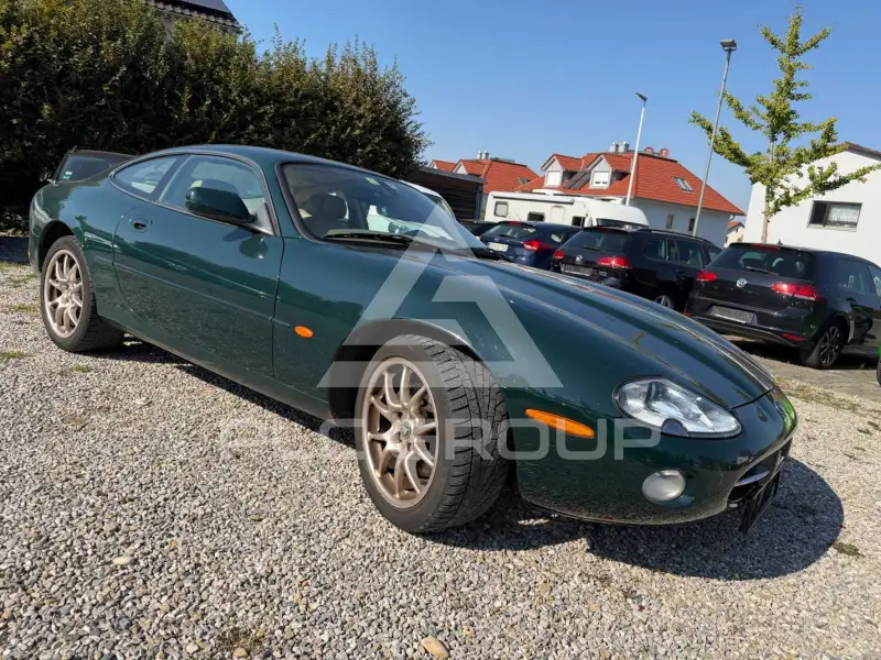 2003 Jaguar XK8