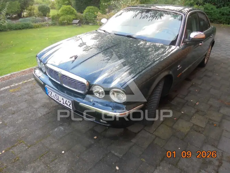 2003 Jaguar XJR