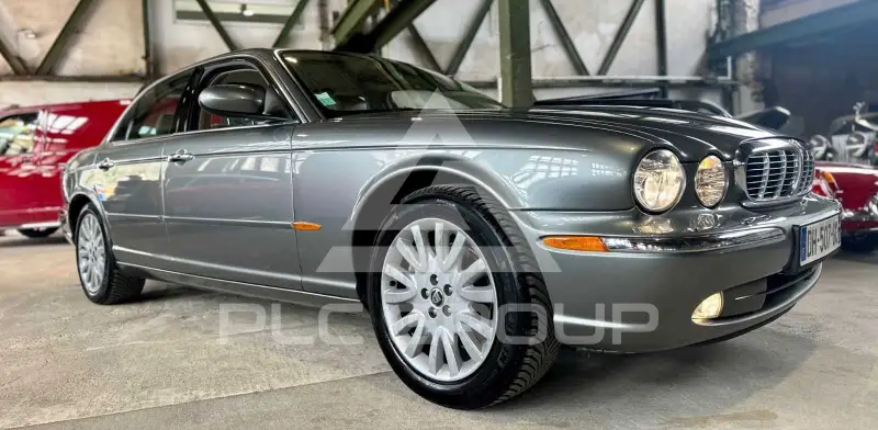 2003 Jaguar XJ