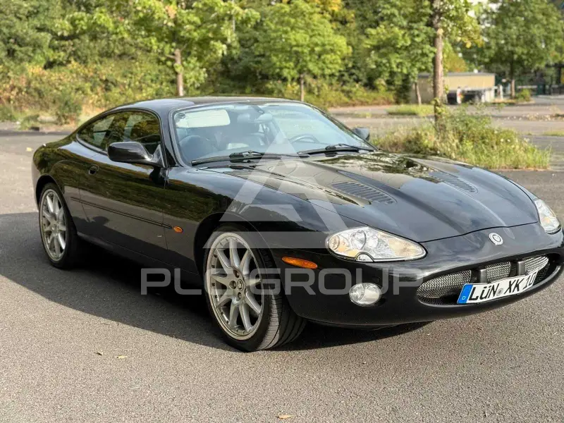 2003 Jaguar XKR