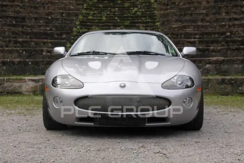 2003 Jaguar XKR
