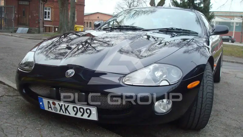 2003 Jaguar XKR