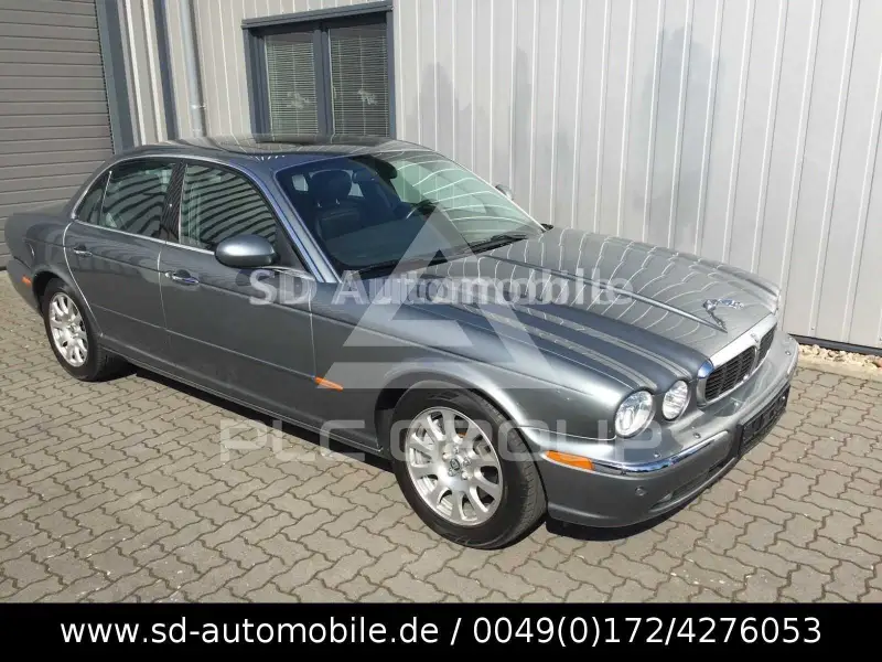 2003 Jaguar XJ