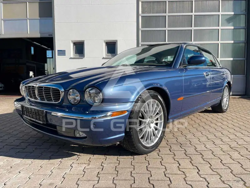 2003 Jaguar XJ