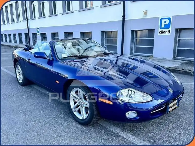 2003 Jaguar XK