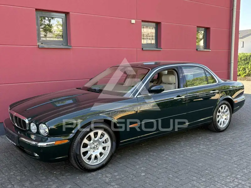 2003 Jaguar XJ