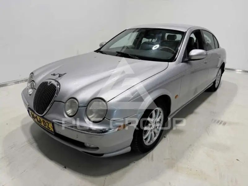 2003 Jaguar S-TYPE