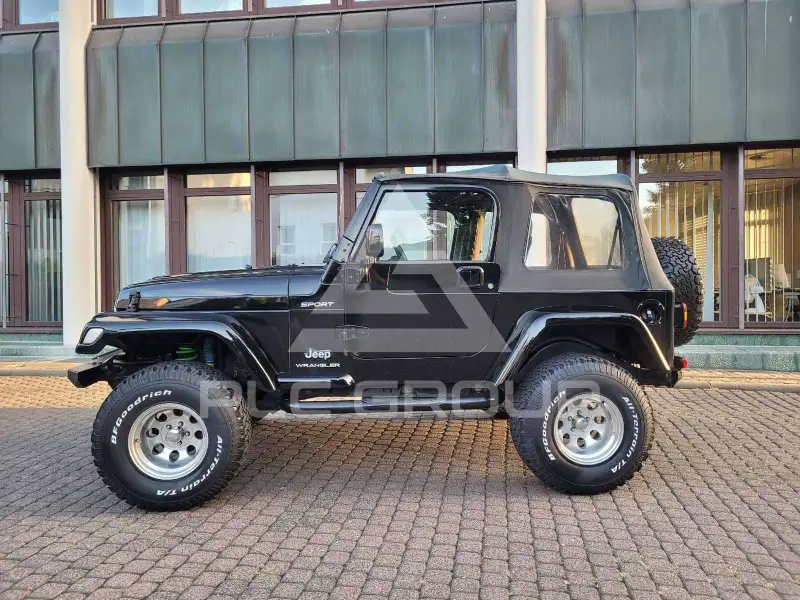 2003 Jeep WRANGLER