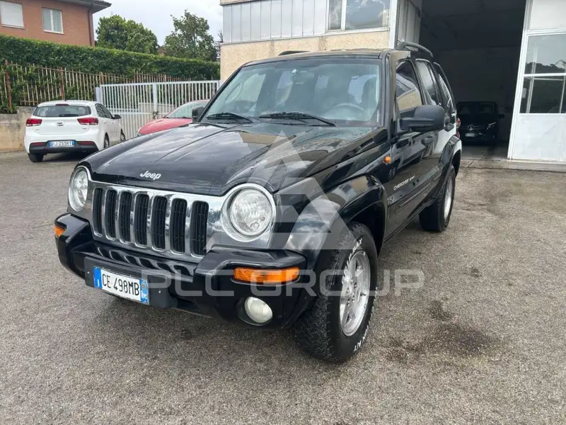 2003 Jeep CHEROKEE