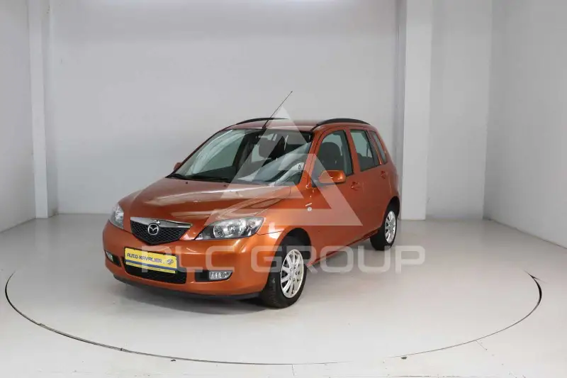 2003 Mazda 2 (Demio)