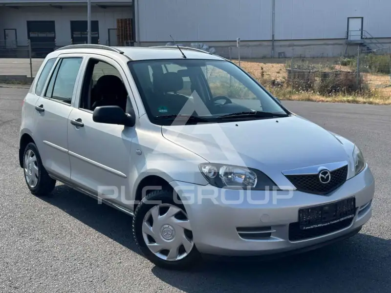 2003 Mazda 2 (Demio)