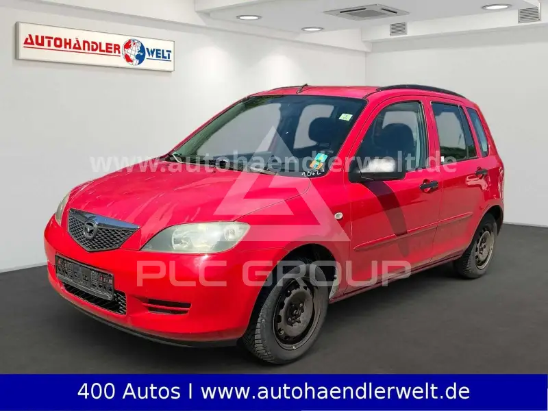 2003 Mazda 2