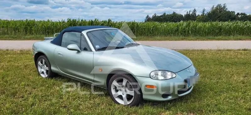 2003 Mazda MX-5