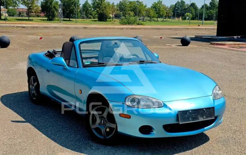 2003 Mazda MX-5