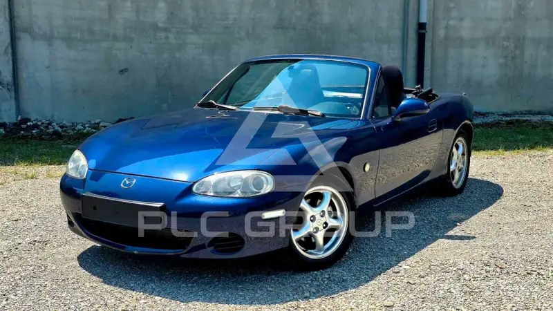2003 Mazda MX-5