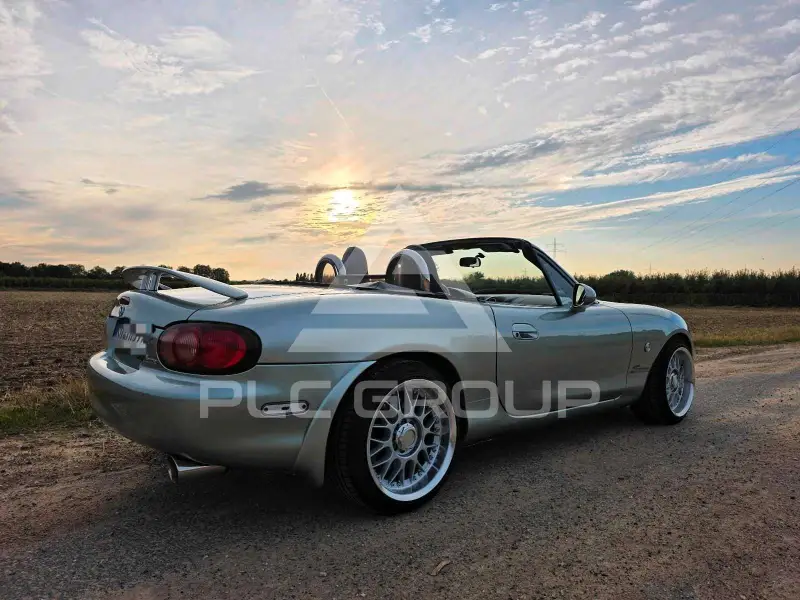 2003 Mazda MX-5