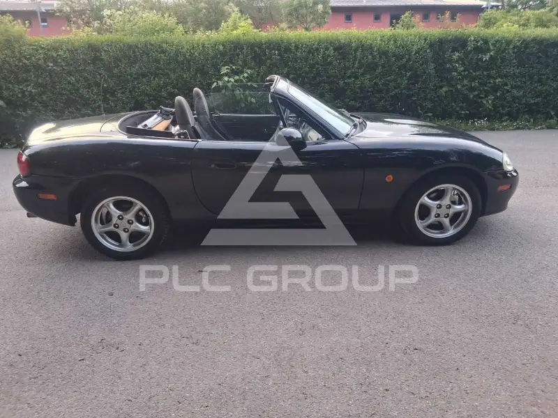 2003 Mazda MX-5