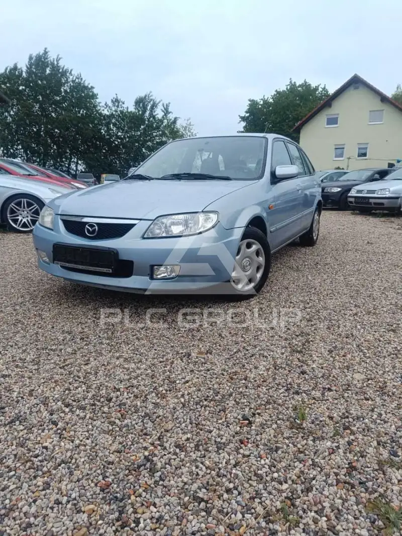 2003 Mazda 323