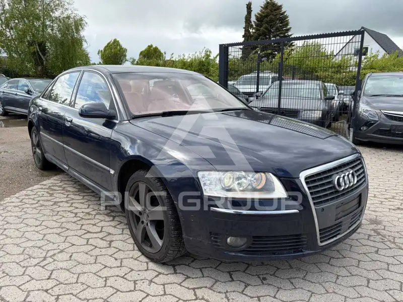 2003 Audi A8