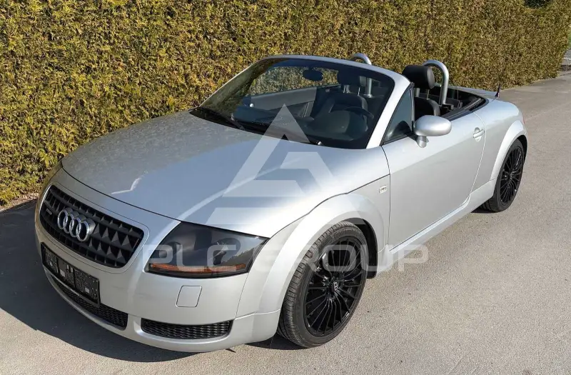 2003 Audi TT