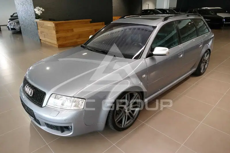 2003 Audi RS6