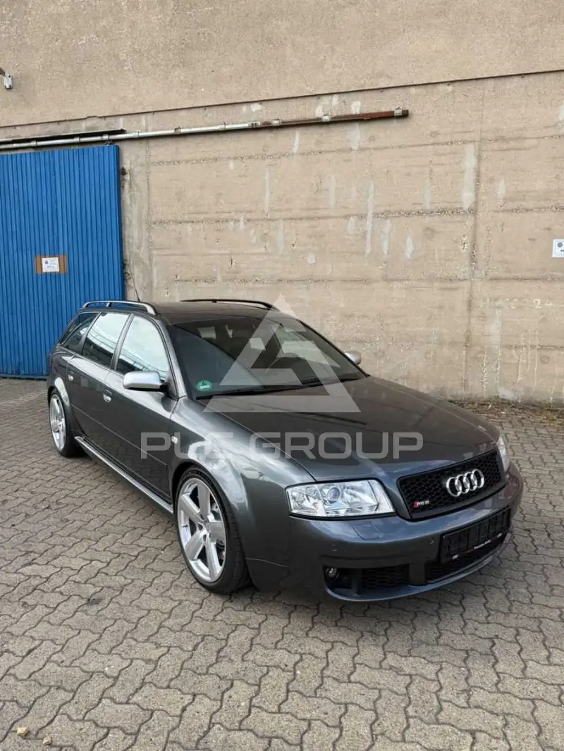 2003 Audi RS6