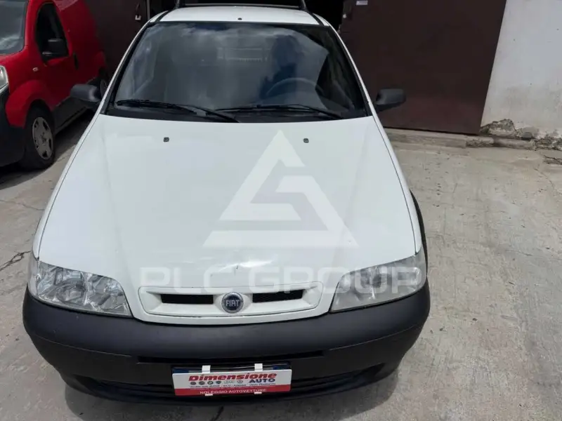 2003 Fiat Strada