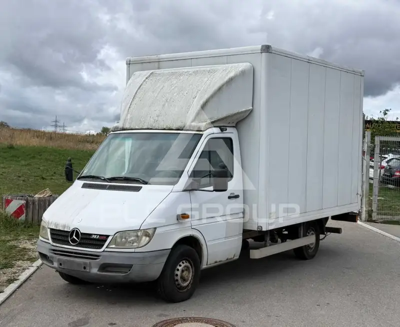 2003 Mercedes Benz Sprinter