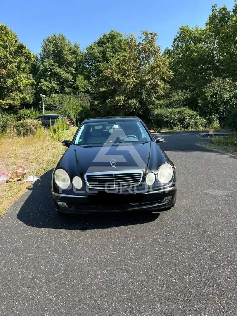 2003 Mercedes Benz E 320