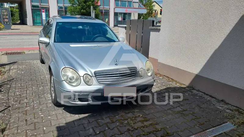 2003 Mercedes Benz E 320