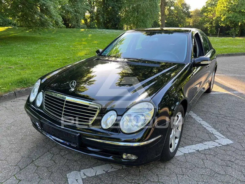 2003 Mercedes Benz E 320