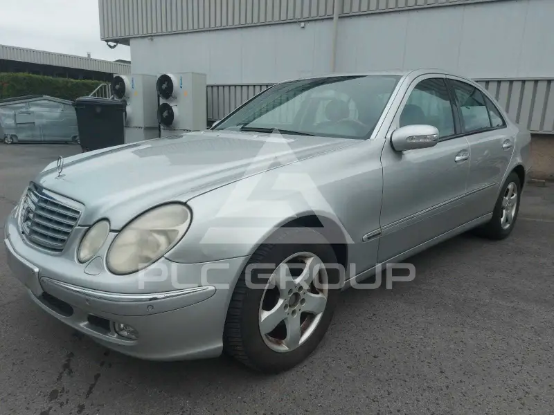 2003 Mercedes Benz E 320