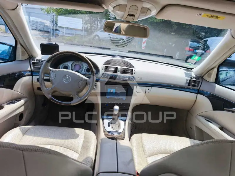 2003 Mercedes Benz E 320