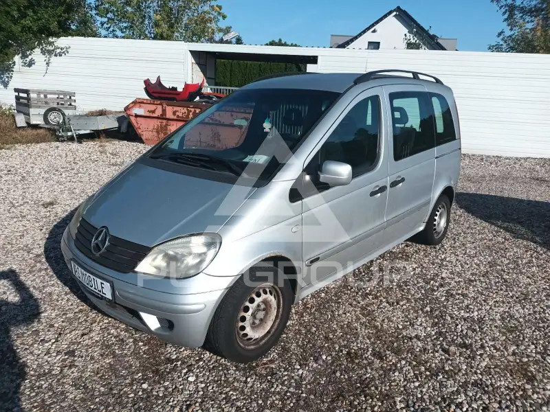 2003 Mercedes Benz Viano